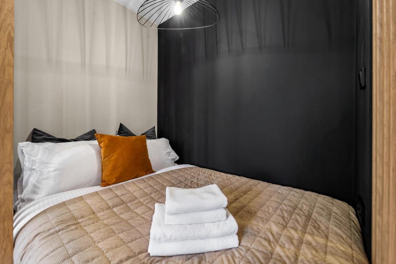 Park Sady Zoliborskie Modern Apartment Warsaw Exterior photo